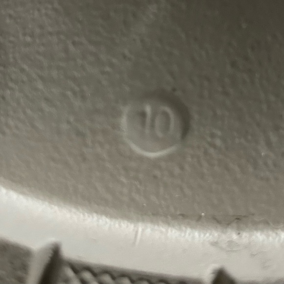 JEFFREY CAMPBELL Women’s Platform Lug Sole Chelsea Rain Boot Cream Size 10 VGUC - Picture 8 of 9